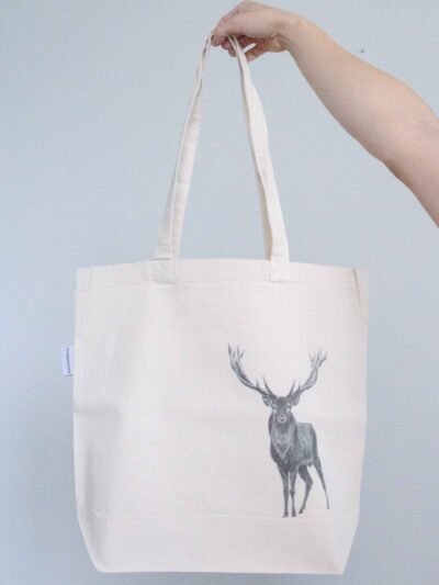 Elk tote bag featuring an ink sketch by Kelowna based artist Jennifer Delaney. Handmade, minimalistic, and ethical.